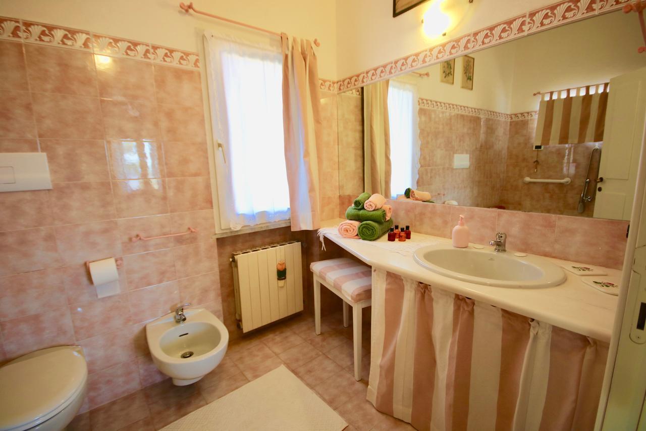 Il Profumo Di Ginestre Bed & Breakfast Olbia Exterior foto